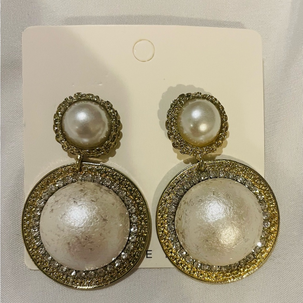 Elegant Gold and Silver Pearl Earrings